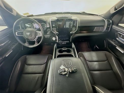 Used 2024 RAM 1500 Laramie image 10