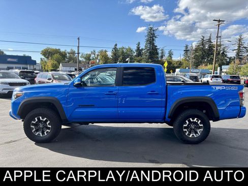 Used 2020 Toyota Tacoma TRD Off-Road w/ TRD Premium Off Road Package AWD/4WD image 6