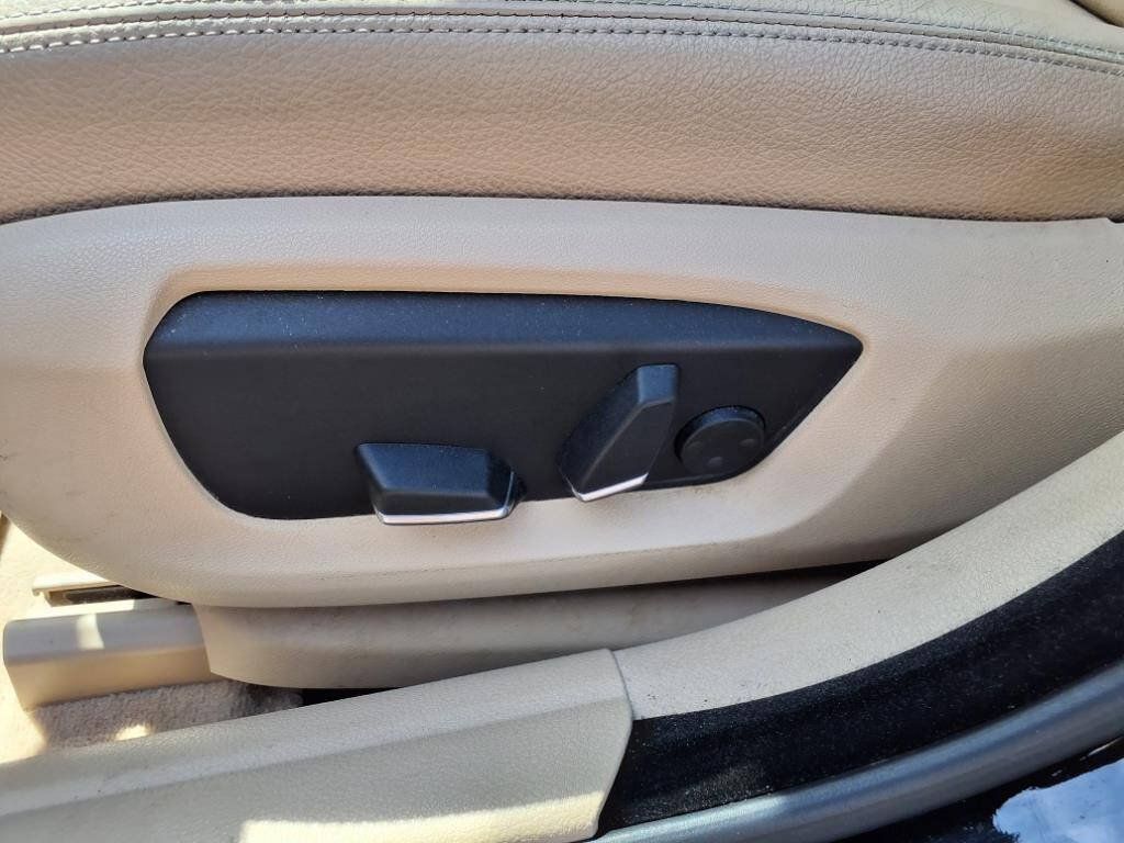 Used 2014 BMW 535i Sedan RWD image 16