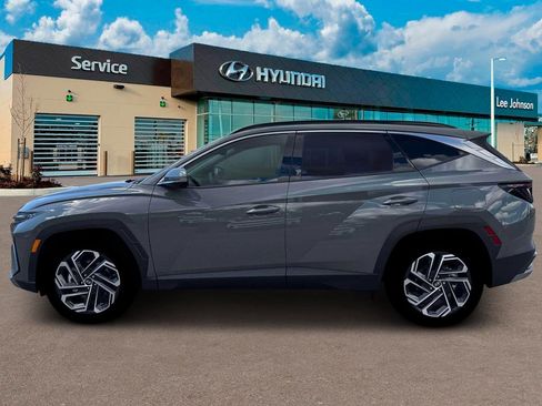 New 2026 Hyundai Tucson Limited AWD/4WD image 3