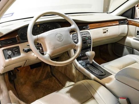 Used 2000 Cadillac Eldorado ESC w/ Comfort/Convenience Pkg image 3