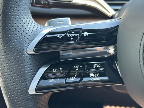 Certified 2025 Mercedes-Benz GLS 450 4MATIC image 29