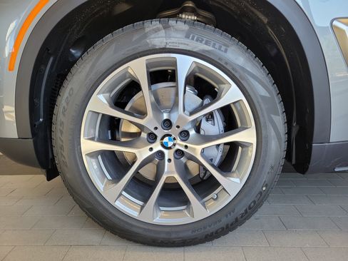 New 2026 BMW X5 xDrive40i AWD/4WD image 11
