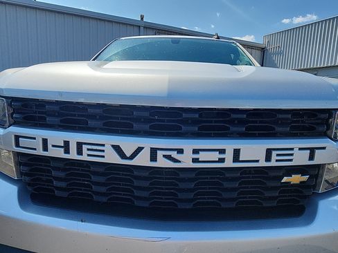 Used 2021 Chevrolet Silverado 1500 Custom AWD/4WD image 11