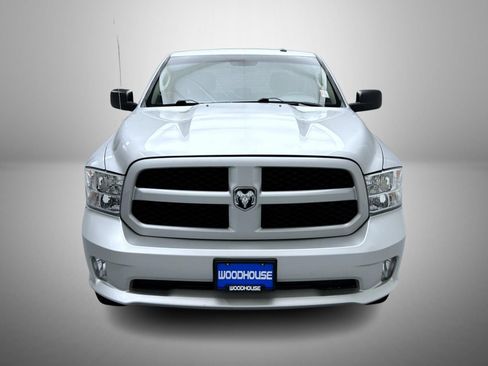 Used 2018 RAM 1500 Express w/ Express Value Package AWD/4WD image 2