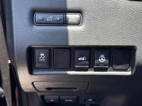 Used 2015 Nissan Murano Platinum w/ Platinum Technology Package FWD image 23