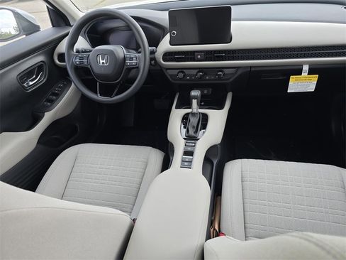 New 2026 Honda HR-V LX image 22