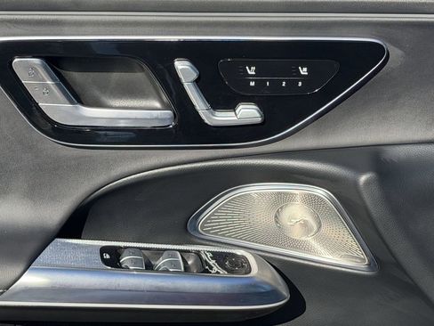 Used 2025 Mercedes-Benz E 53 AMG e 4MATIC Sedan image 26