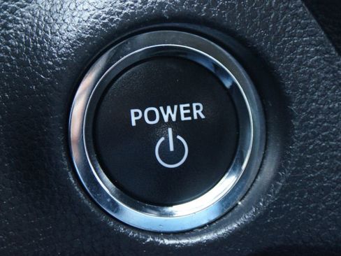 Used 2024 Toyota RAV4 XLE image 7