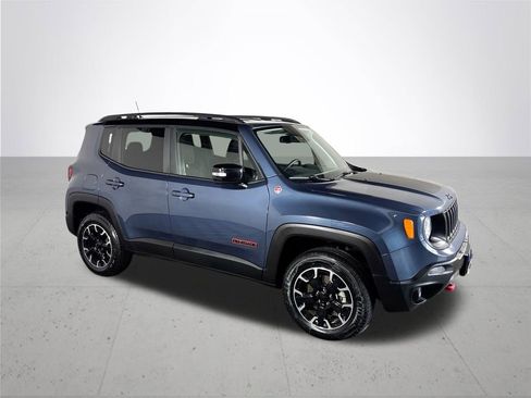 Used 2023 Jeep Renegade Trailhawk image 4