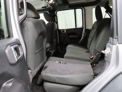 Used 2020 Jeep Wrangler Unlimited Sport image 45