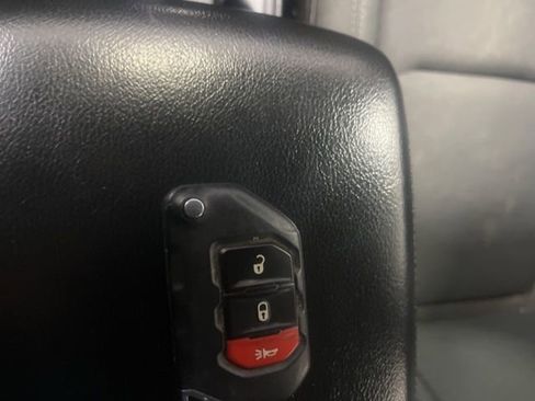 Used 2020 Jeep Gladiator Sport w/ Quick Order Package 23S image 22