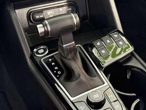 Certified 2025 Kia Sportage SX FWD image 21