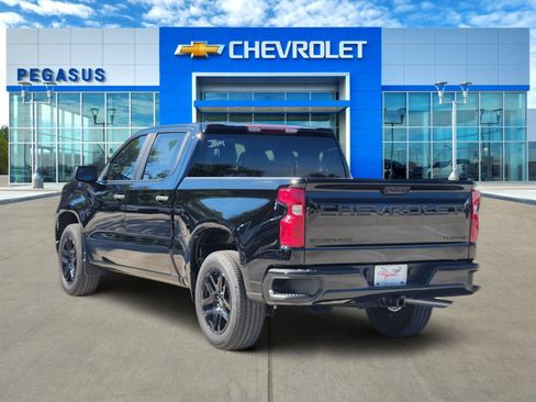New 2026 Chevrolet Silverado 1500 Custom w/ LPO, Dark Essentials Package RWD image 4