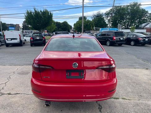 Used 2021 Volkswagen Jetta S w/ Driver Assistance Package FWD image 11