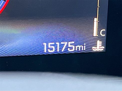 Used 2025 Chevrolet TrailBlazer RS w/ Driver Confidence Package image 12