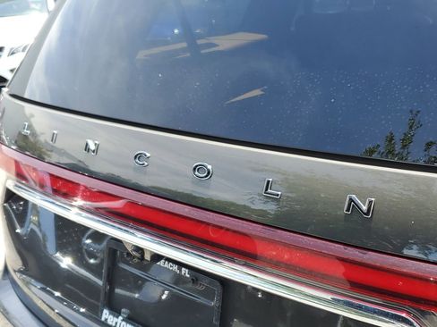 Used 2020 Lincoln Aviator Black Label AWD/4WD image 9