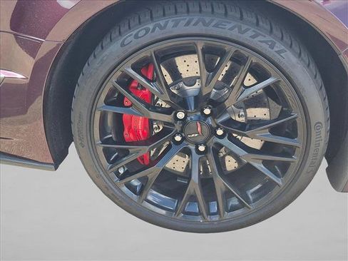 Used 2017 Chevrolet Corvette Z06 RWD image 9