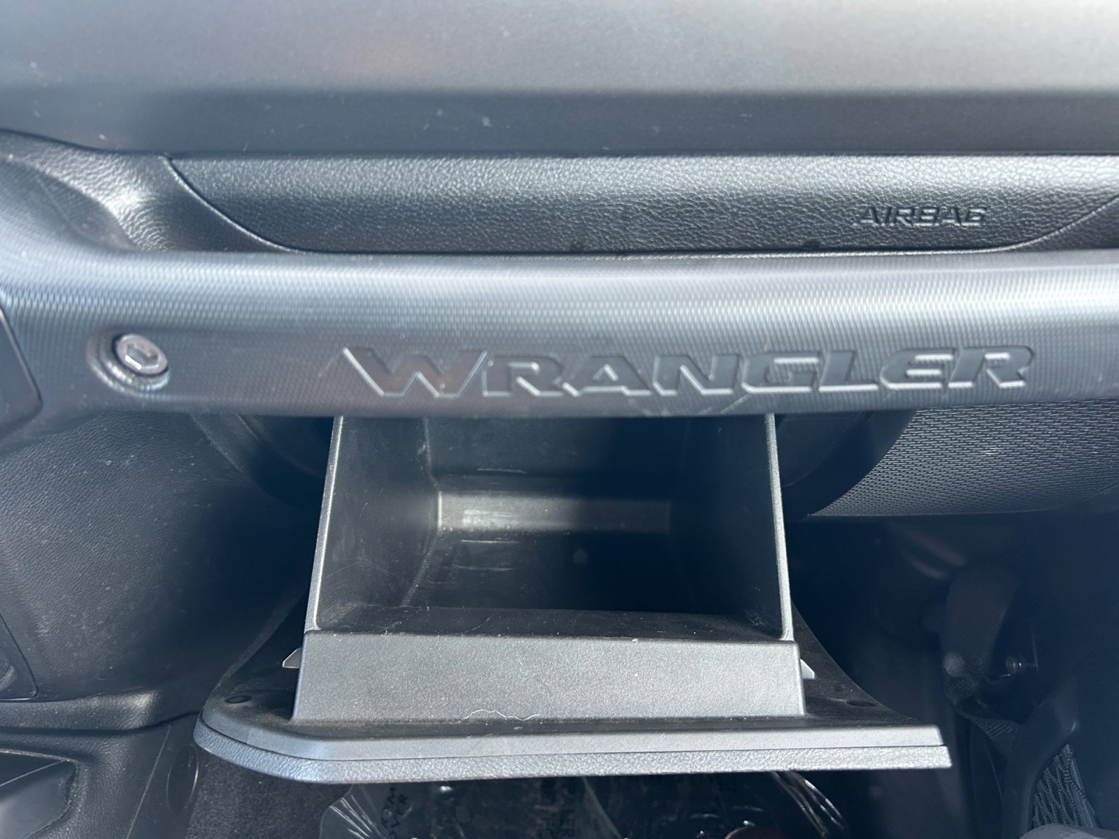Used 2021 Jeep Wrangler Sport AWD/4WD image 19