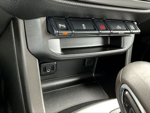 Used 2022 Chevrolet Colorado LT w/ Fleet Safety Package image 33