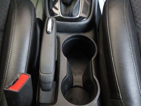 Used 2021 Buick Encore Preferred FWD image 38
