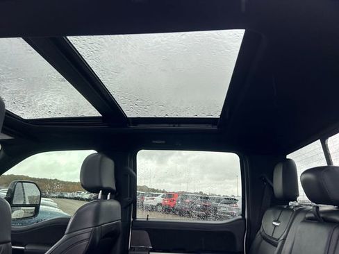 Used 2025 Ford F450 Platinum w/ FX4 Off-Road Package image 40