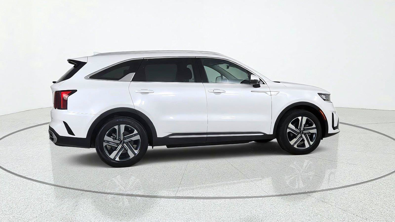 Used 2022 Kia Sorento EX w/ Panoramic Sunroof Package AWD/4WD image 7