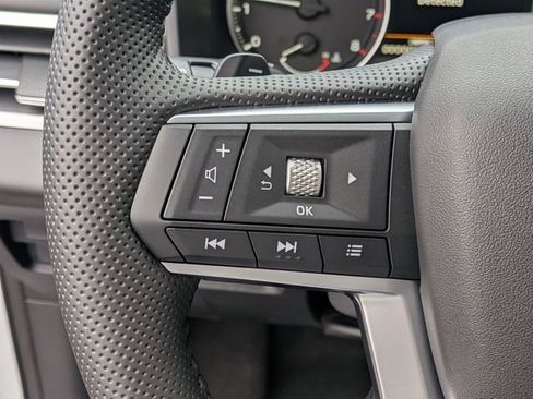 New 2026 Mitsubishi Outlander SE image 17