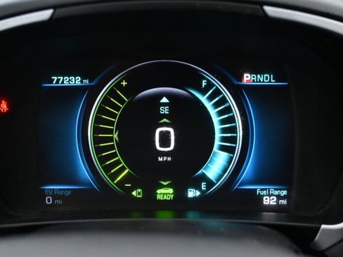 Used 2018 Chevrolet Volt LT w/ Comfort Package image 29