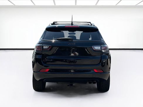 Used 2022 Jeep Compass High Altitude AWD/4WD image 5