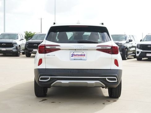 Used 2023 Kia Seltos S FWD image 8
