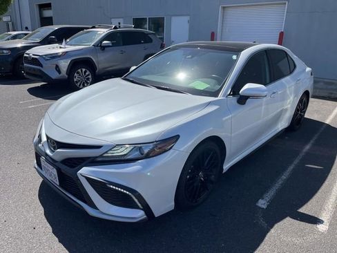 Used 2023 Toyota Camry XSE FWD image 1