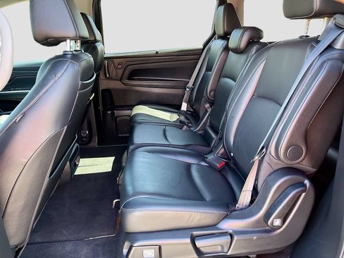 Used 2023 Honda Odyssey EX-L image 24