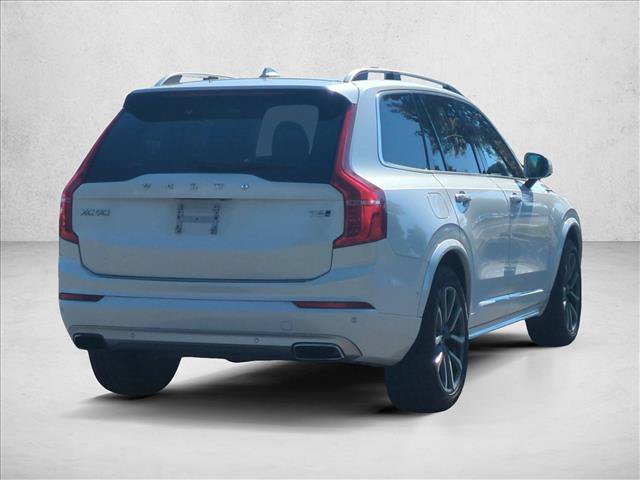 Used 2018 Volvo XC90 T6 Momentum w/ Convenience Package AWD/4WD image 5