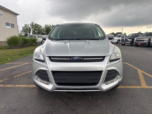 Used 2016 Ford Escape SE AWD/4WD image 3