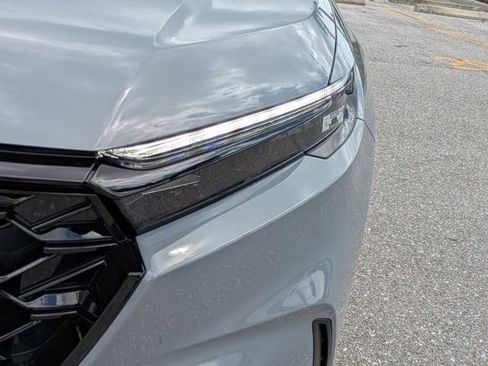 Certified 2025 Honda CR-V Sport-L image 10