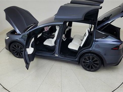Used 2022 Tesla Model X Base image 82