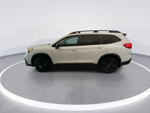 Used 2024 Subaru Ascent Onyx Edition AWD/4WD image 9