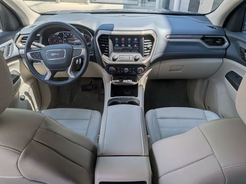 Used 2023 GMC Acadia Denali w/ Denali Technology Package AWD/4WD image 25