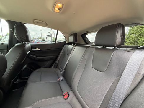 Used 2023 Buick Encore GX Preferred w/ Cold Weather Comfort Package AWD/4WD image 25
