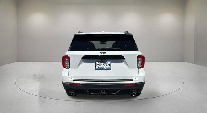 Certified 2022 Ford Explorer ST-Line w/ Class IV Trailer Tow Package RWD image 3