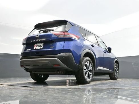 Used 2023 Nissan Rogue SV image 50