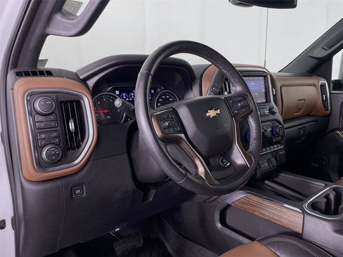 Used 2020 Chevrolet Silverado 2500 High Country w/ Safety Package II image 12