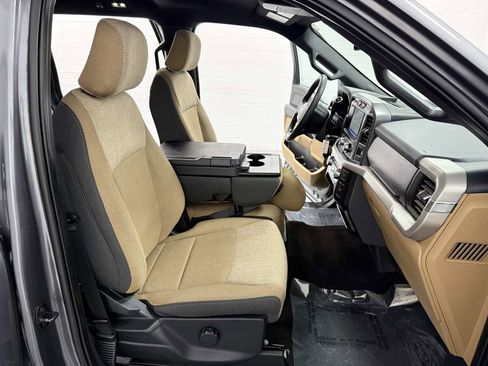 Used 2022 Ford F150 XLT image 15