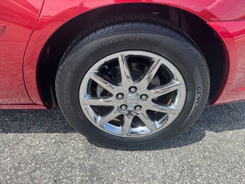 Used 2007 Buick Lucerne CXL FWD image 8