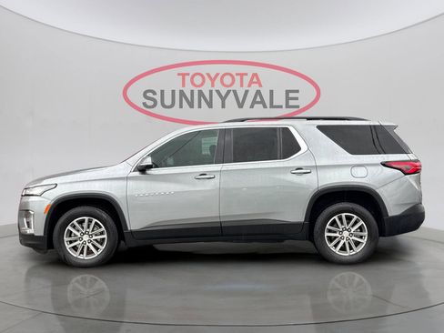 Used 2023 Chevrolet Traverse LT image 6
