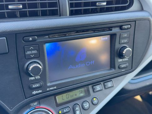 Used 2012 Toyota Prius C Three image 23