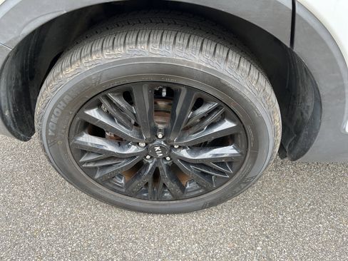 Used 2020 Kia Telluride SX image 33