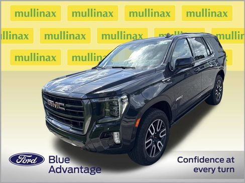Used 2023 GMC Yukon AT4 w/ AT4 Premium Plus Package AWD/4WD image 2