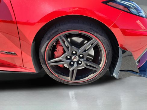 Used 2020 Chevrolet Corvette Stingray Coupe w/ Z51 Performance Package RWD image 24